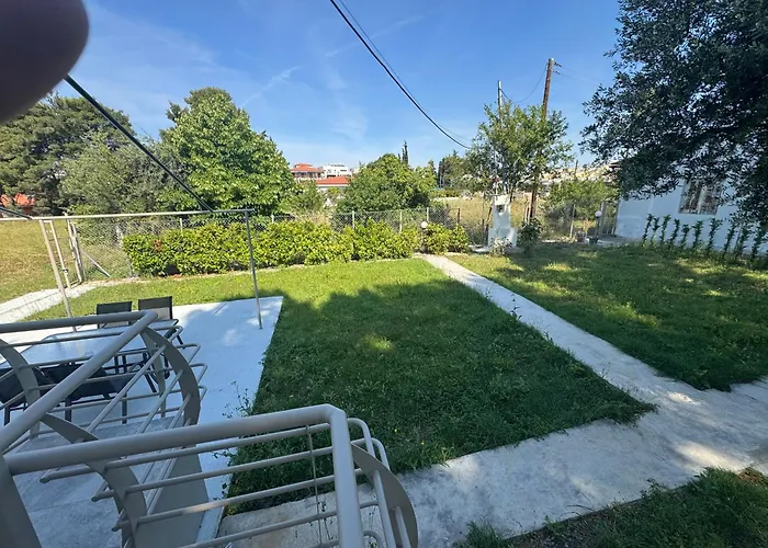 Michalis * Nea Kallikrateia